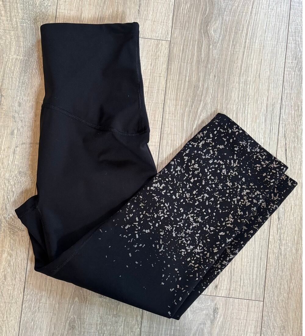 Spanx Cropped Leggings Black Metallic Silver Confetti Print Large Woman